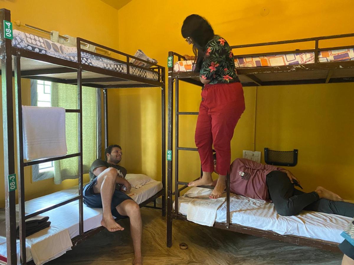 Hostel Jungle By Sturmfrei Vagator Zewnętrze zdjęcie