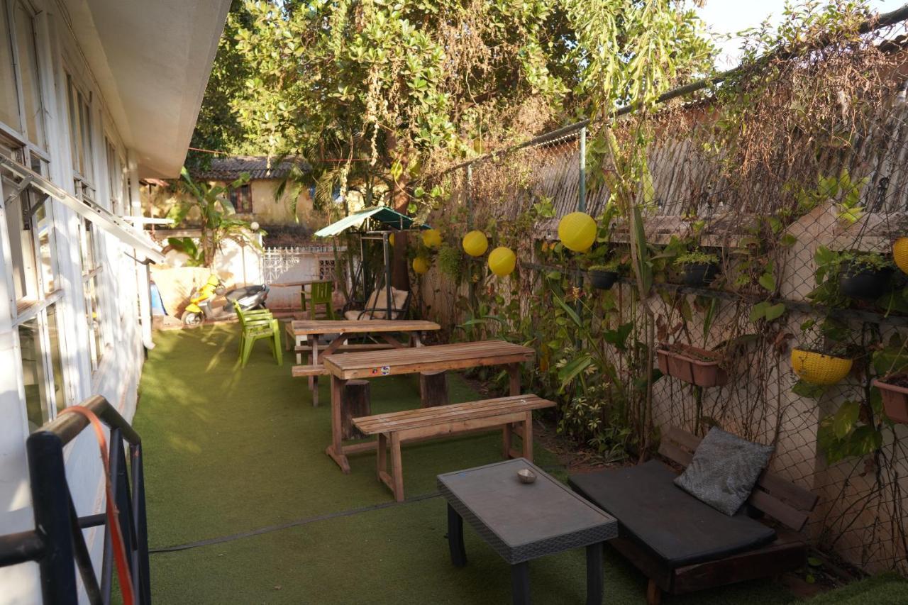 Hostel Jungle By Sturmfrei Vagator Zewnętrze zdjęcie
