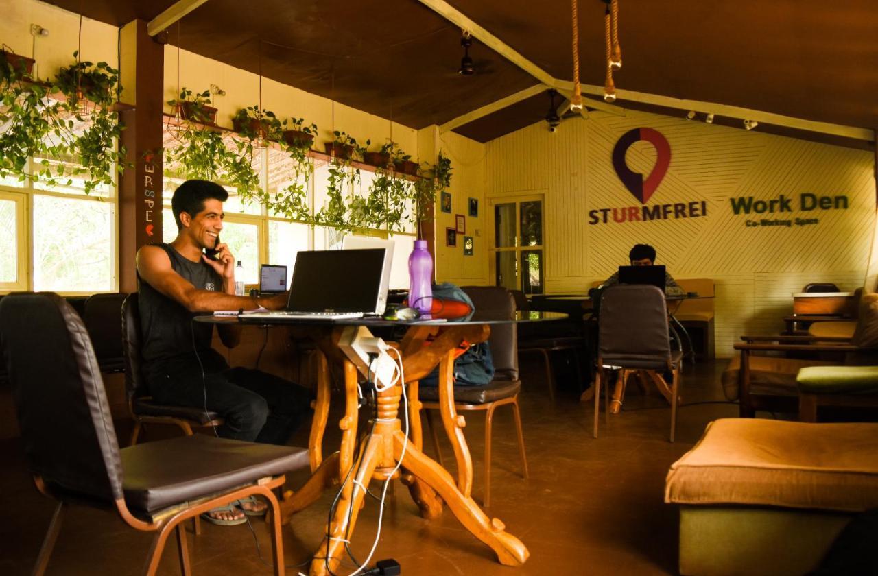 Hostel Jungle By Sturmfrei Vagator Zewnętrze zdjęcie