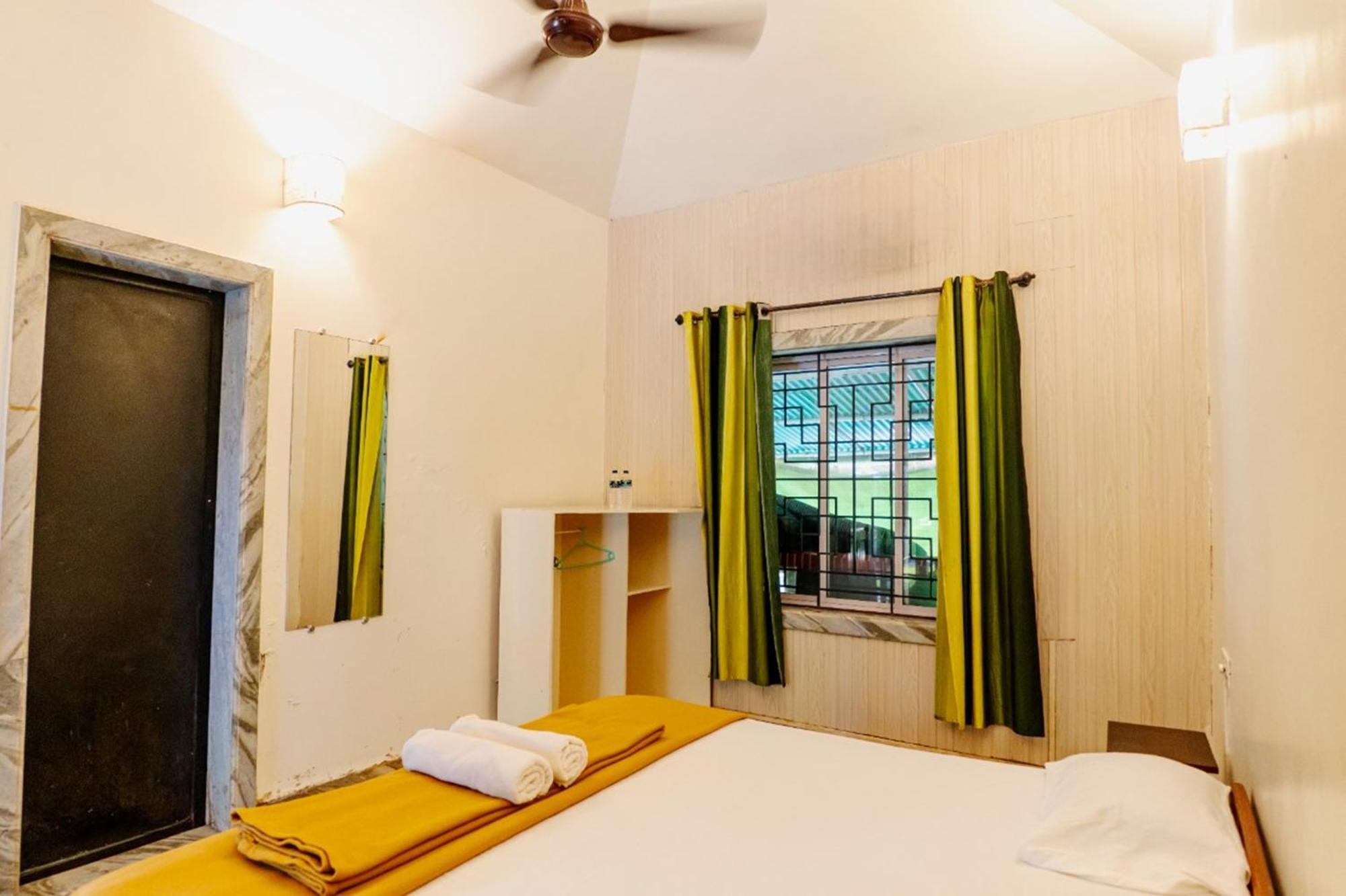 Hostel Jungle By Sturmfrei Vagator Zewnętrze zdjęcie