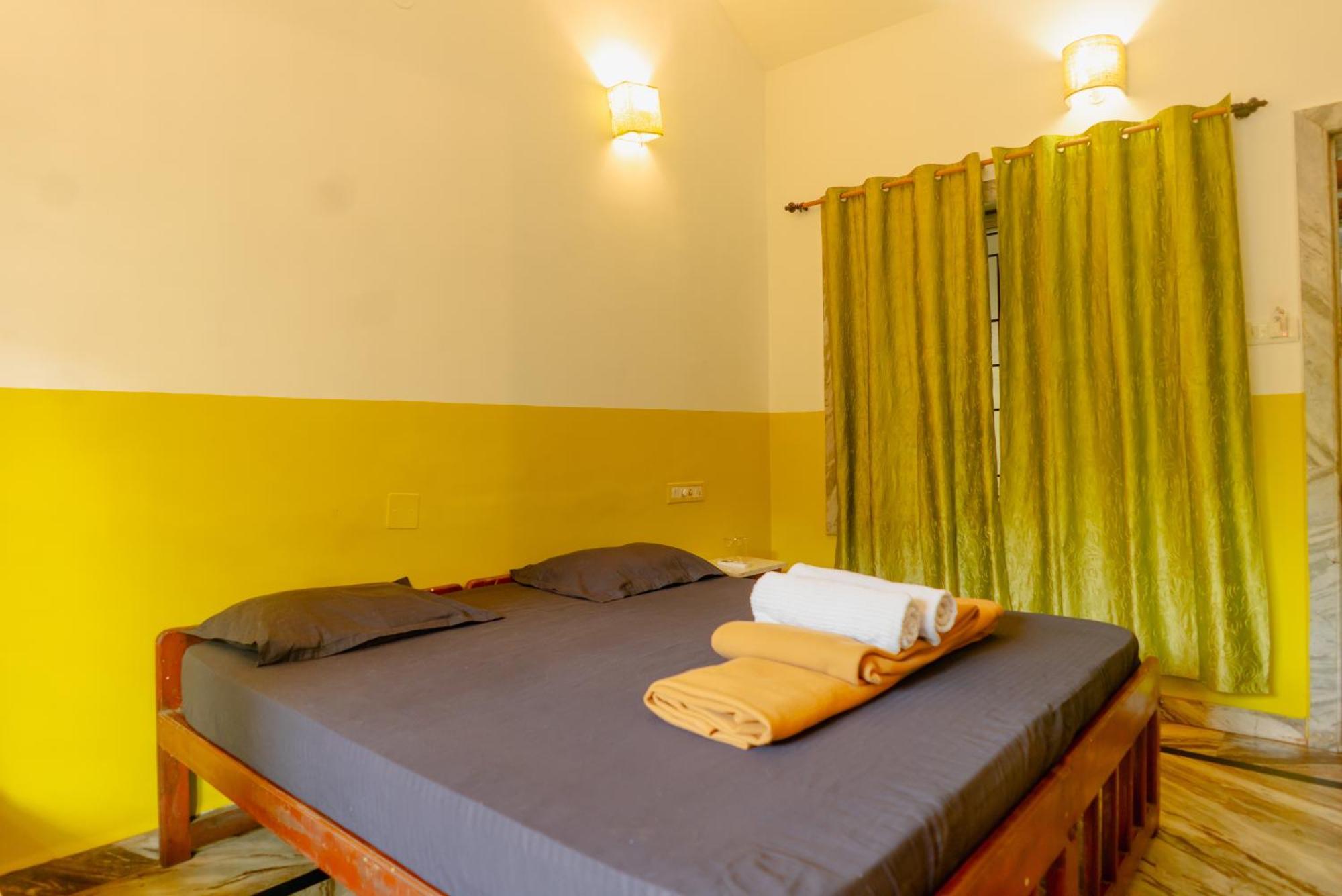 Hostel Jungle By Sturmfrei Vagator Zewnętrze zdjęcie